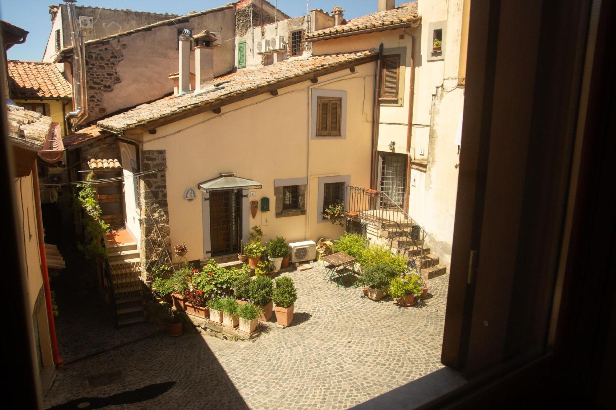 Apartamento Finestra Sul Borgo Trevignano Romano Exterior foto