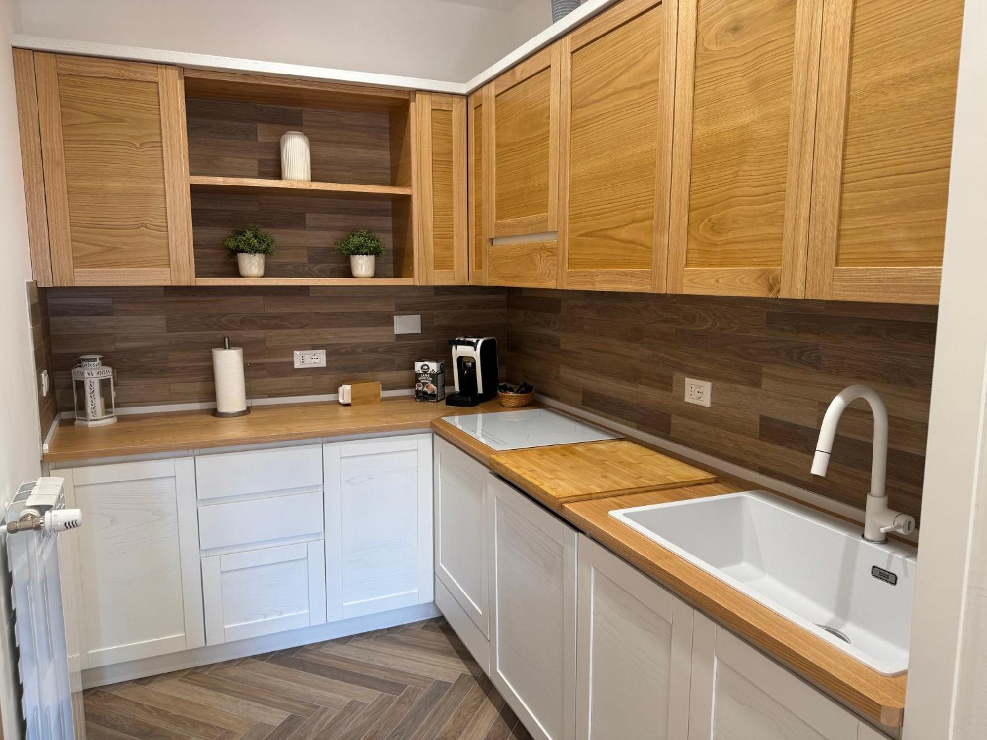 Apartamento Finestra Sul Borgo Trevignano Romano Exterior foto